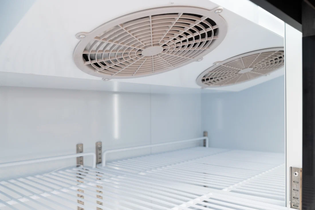 48 TWO GLASS SWING DOOR FREEZER SML-GD48F-SWD (1)